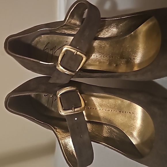 Giuseppe Zanotti Heels - Picture 5 of 7